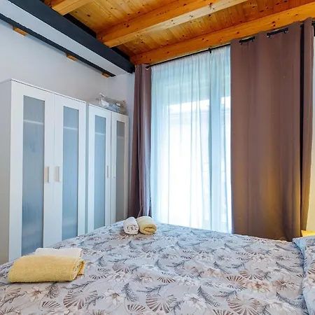 Leccino Apartmán *